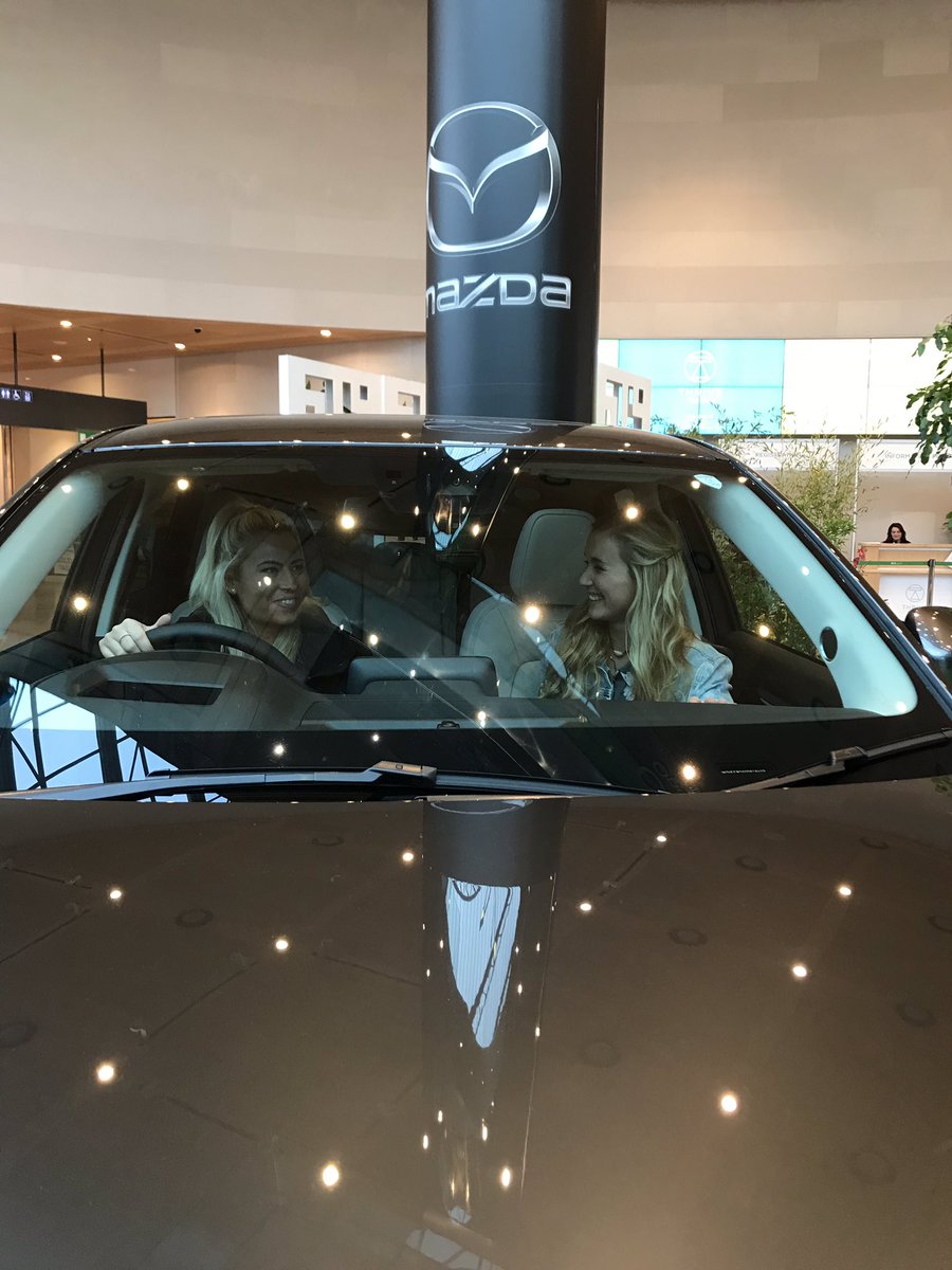 thewonkyspatula's tweet photo. Floating on air this evening after 2 great days with @Mazda_Ireland at their zen garden #Drive2Thrive #Collab #ThriveFestival @Thrive_Festival https://t.co/LzhWjz3cKK