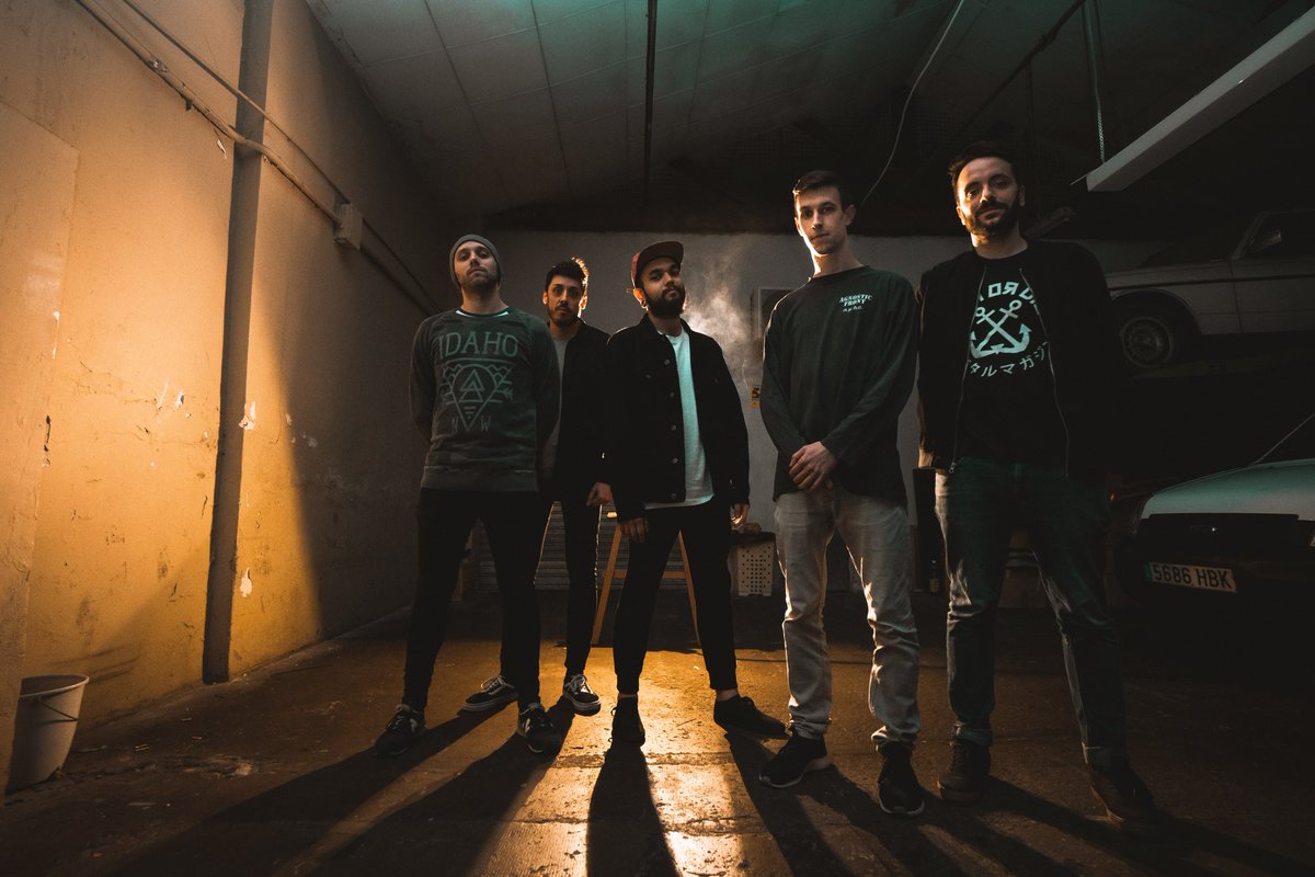 No podríamos estar más contentos con el estreno de Gaia. Nos morimos de ganas de volver al escenario.

📷: <a href="/treehousepau/">Pau</a>