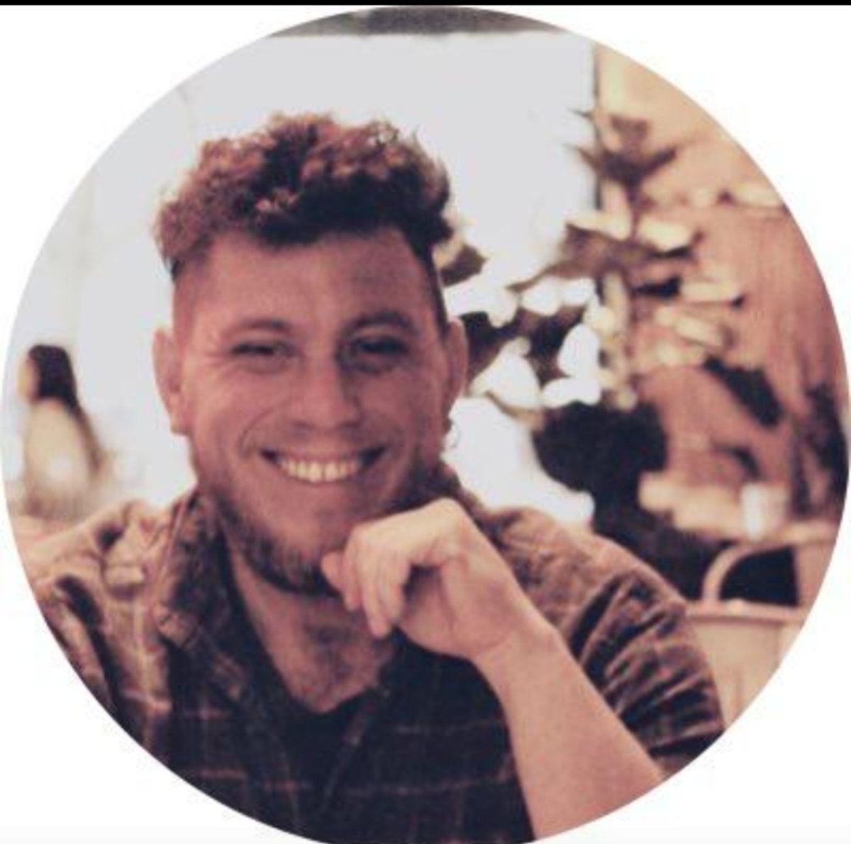 [COSOC MinRel] Nuestro nuevo Secretario General, Juan José Berger de <a href="/InvesAyH/">Investigadores AyH</a>, está postulando al #COSOC <a href="/Minrel_Chile/">Cancillería Chile 🇨🇱</a>! También <a href="/bastias_adriana/">Adriana Bastias</a> de <a href="/RedInvestChile/">Asociación Red de Investigadoras</a> y @jariasfor de <a href="/REDICEC/">REDICEC</a> están en postulación! Les deseamos suerte y éxito en estas votaciones!