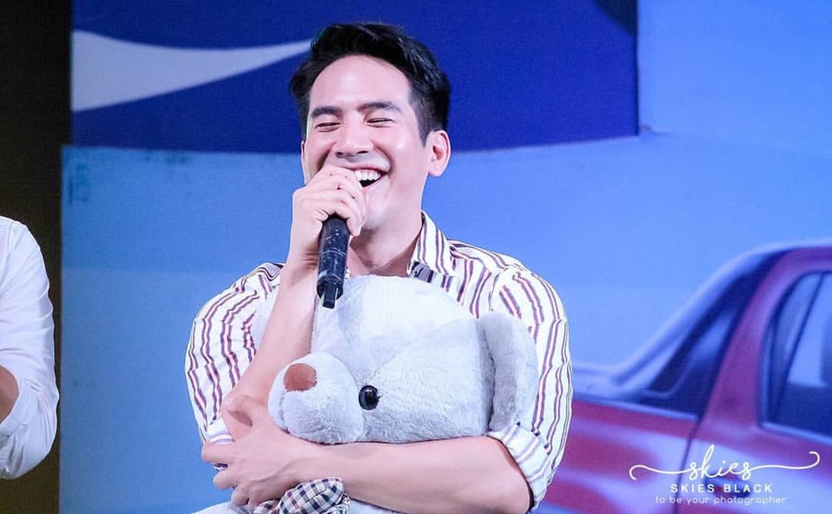 pope_house's tweet photo. #repost @allthelovezzพี่โป๊ปเป็นคนน่ารักกกกก ❤️🥰😘 #popezaap
Cr. @skiesblack18 #popehouse #โป๊ปธนวรรธน์ #pope #popethanavat #popeza https://t.co/1KLC8LliVW