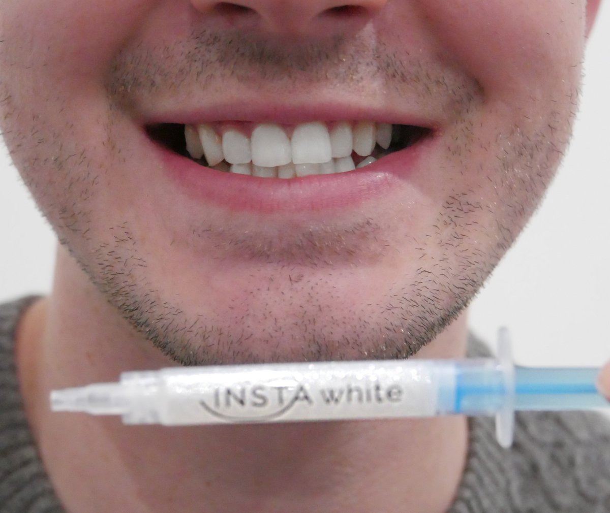 MAJOR teeth envy 😮

#WhiteSmile #AtHomeWhitening #CrueltyFreeCosmetics