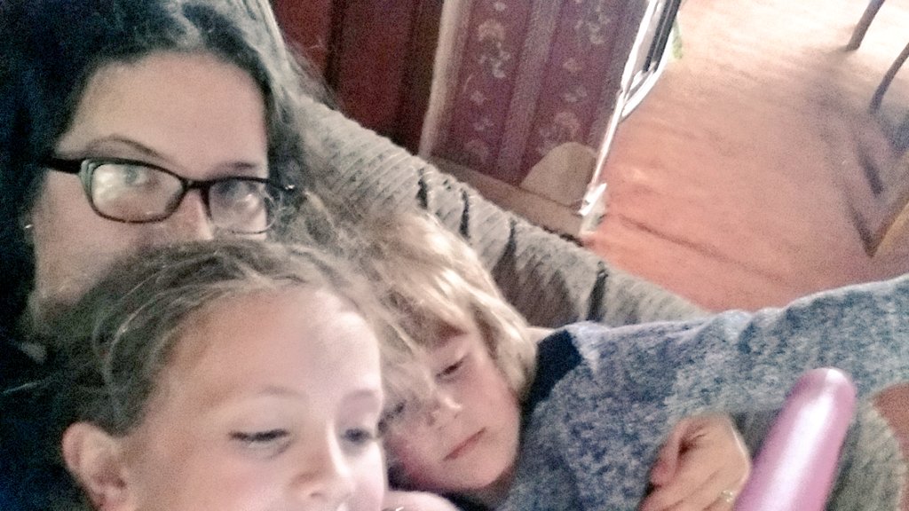 amybrooksamy's tweet photo. These two have honestly bugged me all day and given me zero peace but i wouldn't really have it any other way!!! #MothersDay #MotheringSunday #cantwaitforbedtime #GinOClock #gin https://t.co/zQmp0jpITq