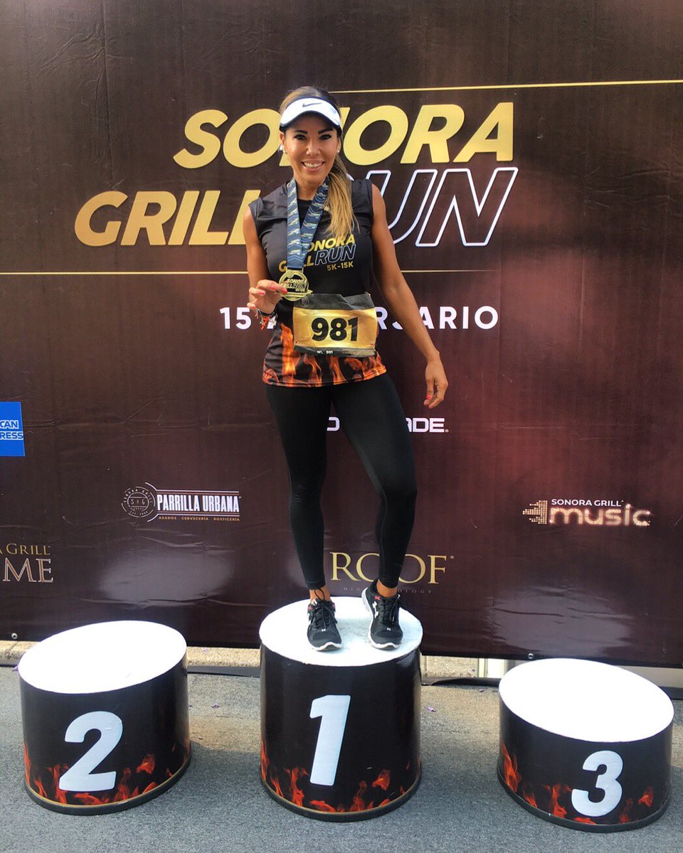 marro_gab's tweet photo. #15k #miprimero #unretomas💪🏼 #15aniversariosonoragrill #fitnessgirl #fitnessmotivation
A esta altura viniendo del nivel del mar siendo mi primer 15k en 1:20min. Nada mal 💪🏼🙌🏼❤️ https://t.co/ix4EzVOxdX
