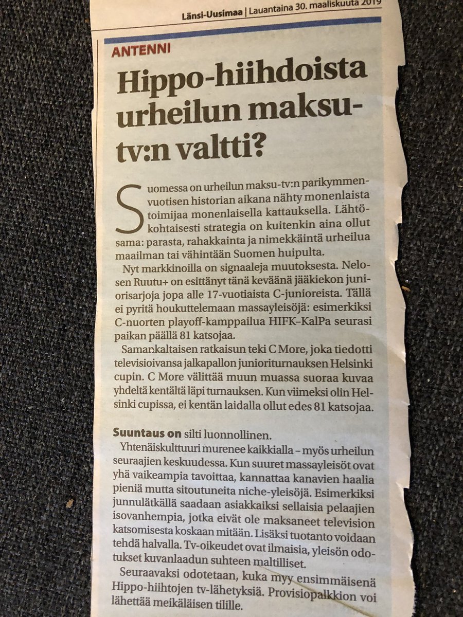 silja_rouva's tweet photo. Nyt on mielenkiintoista #OP Kun katsojia ei saada paikalle, TV-lähetyksenä vaikka Hippo-hiihdot, Helsinki cup👍😊 https://t.co/GWbuSBhFv1