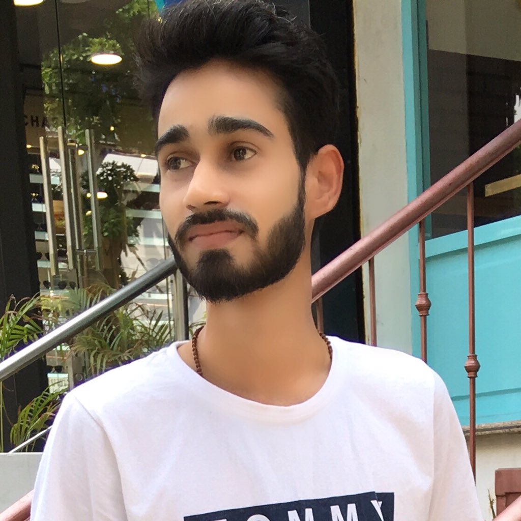 singhofficial_'s tweet photo. The nation/ world suffers a lot. Not because of the #violence of #bad people 
but, 
because of the #silence of #good people !! #Dontletnationsuffers open your eyes 
Vote 🗳 out and save your nation. #JaiHind @abhishek_v_1 @amanrockzz786 @BJP4India https://t.co/soDNeWb4rR