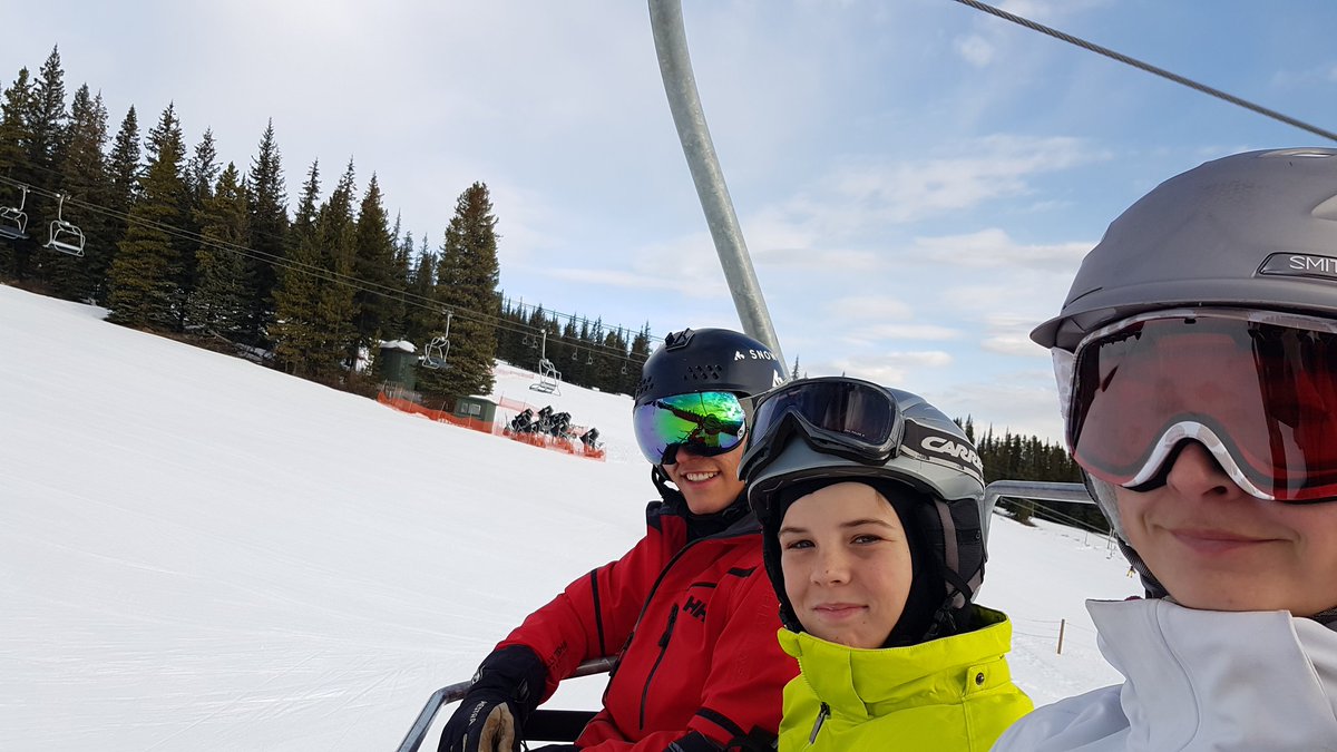 DesignSaltus's tweet image. Another beautiful day @MarmotBasin. #saltus #saltusdesigntechnology #saltusskitrip2019 @DesignSaltus @SaltusGS