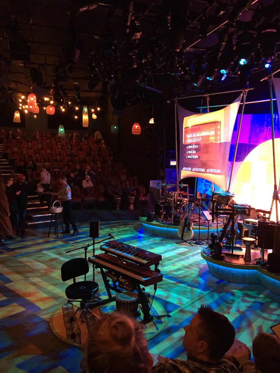 nddunes's tweet photo. Great show last night at The Apollo Theater. So much fun. Entertainment at the highest level. #DrumWithUs https://t.co/Smt6EFmyNi