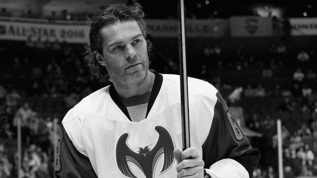 The Nighthawks have officially added <a href="/68Jagr/">Jaromir Jagr</a> to our roster as our honorary captain to close out the season. Jagr was a member of our 2017 championship team. #NightHawkey