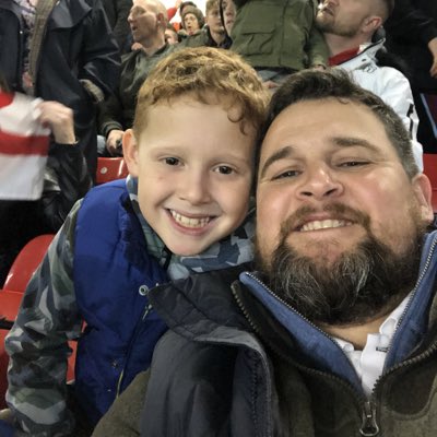 martingaulder's tweet photo. #NewProfilePic https://t.co/OcMMRk2438