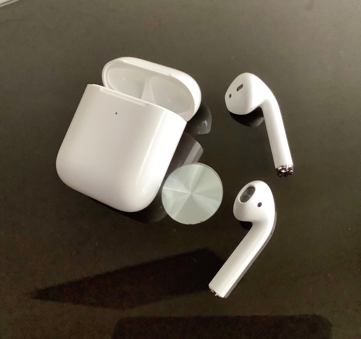 JNGold's tweet image. Apple AirPods - TechMusings on Generation 2(1.5?) #TechMusings #Airpods2

techmusings.me/techmusings/ap…