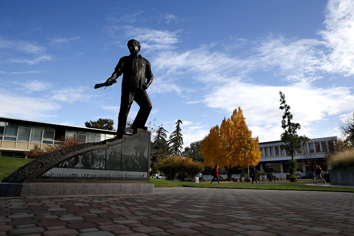 FresnoStLibrary's tweet photo. Today we join the @Fresno_State community in celebrating the birth and legacy of civil rights activist Cesar Chavez. The #MaddenLibrary will be closed tomorrow, April 1 in observance of the holiday. https://t.co/tdpe8gGWxm