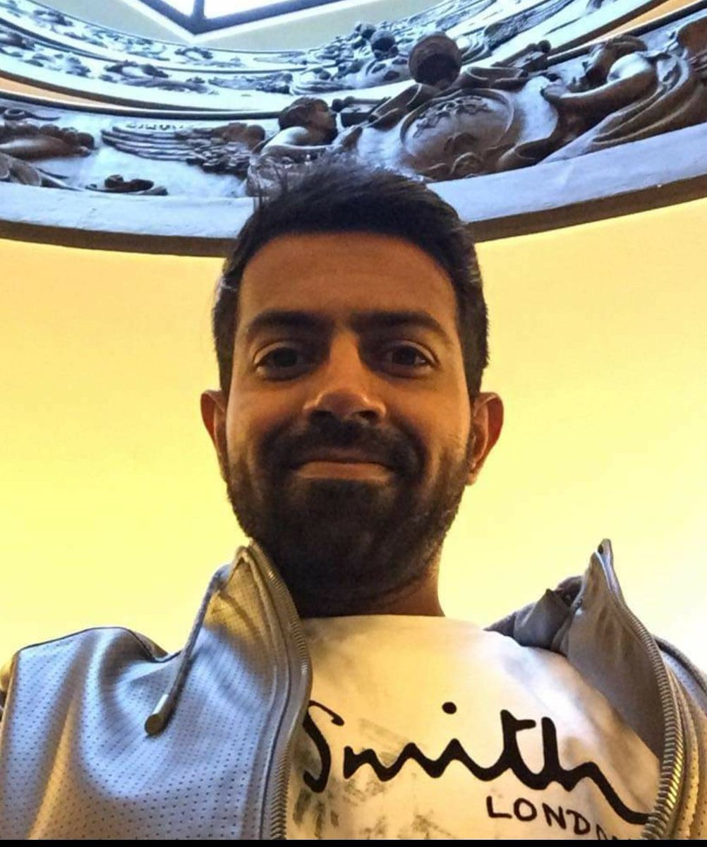 Srini Mama Would You Believe It If I Say I Know More Guy Who Looks Like Exactly Like Them This Guy Is Called Vivek Aka Perippa A Local Tn Srini Mama Would You Believe It If I Say I Know More Guy Who Looks Like Exactly Like Them This Guy Is Called Vivek Aka Perippa A Local Tn