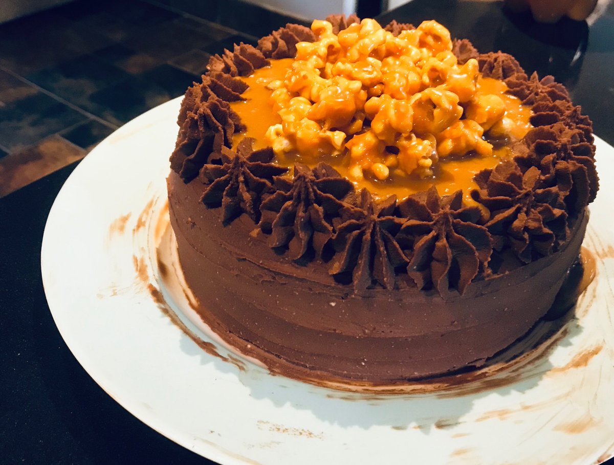 DrBen121's tweet photo. Sunday bake - Chocolate, salted caramel &amp; popcorn cake #cake #GBBO #baking https://t.co/YFpmypM9yy