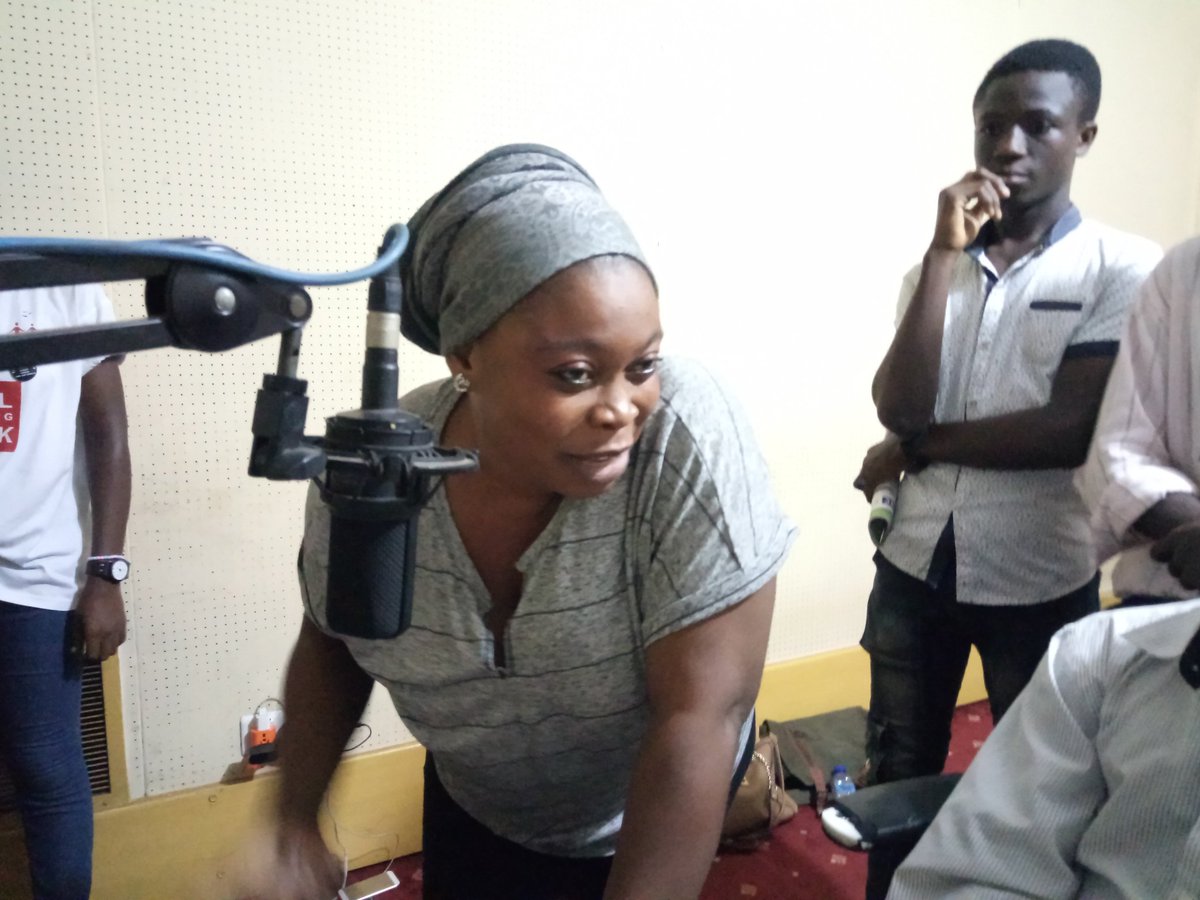 kobengkyereh's tweet photo. @cmghana provides a natural convivial atmosphere as discussions bring out the real issues from the communities. @ibnbinta has moved on to initiate @STRedDays to support other deprived #youngladies in #menstrualhealth #SDGs #PracticalIssues #DemDiv #CMat23 @londonna99 @arhrghana https://t.co/ZOxzPl7tq0