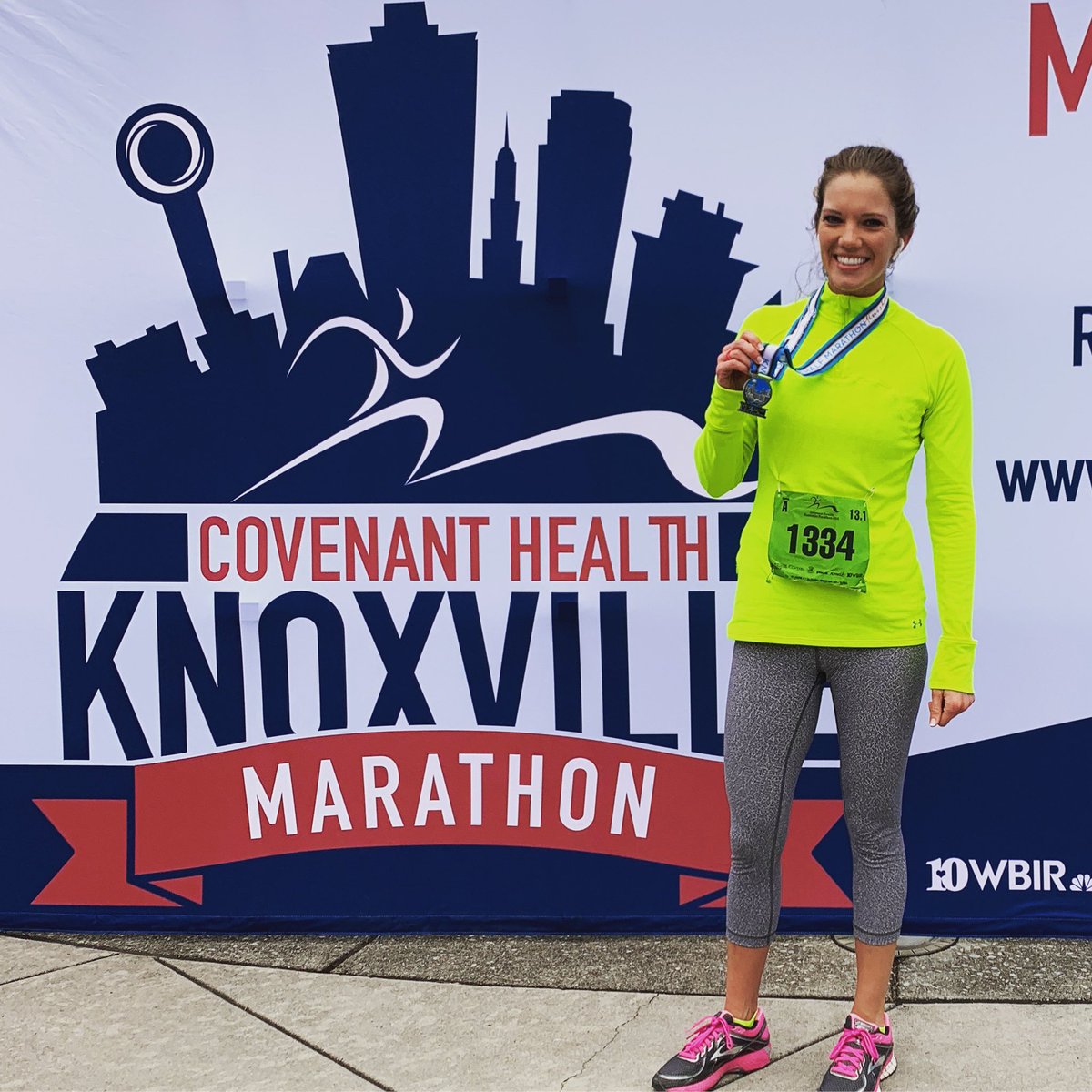 SaraMitchellTV's tweet photo. Finished my 5th half marathon today celebrating the 15th annual @chknoxmarathon! I love running the hills of Knoxville &amp; proud to be a race Ambassador. Way to go, runners! It was a fun, chilly one.

{Cheesin’ because my face was frozen}
#runner #865runner #Knoxville https://t.co/j0X0fFOqea