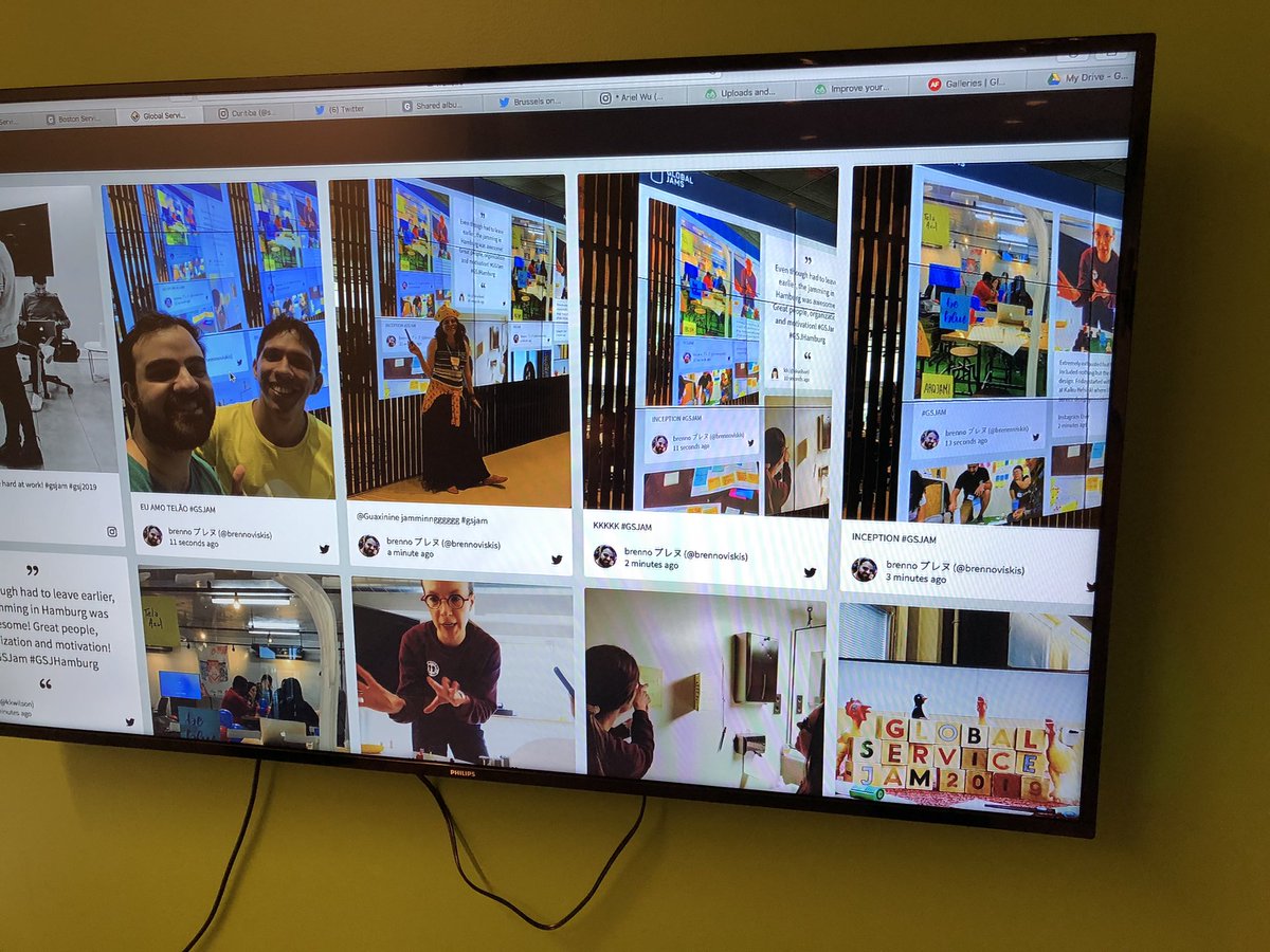 BOSServiceJam's tweet photo. Social media wall trending towards infinite recursion #GSJam #bosjam2019 https://t.co/COzRbzpAwm