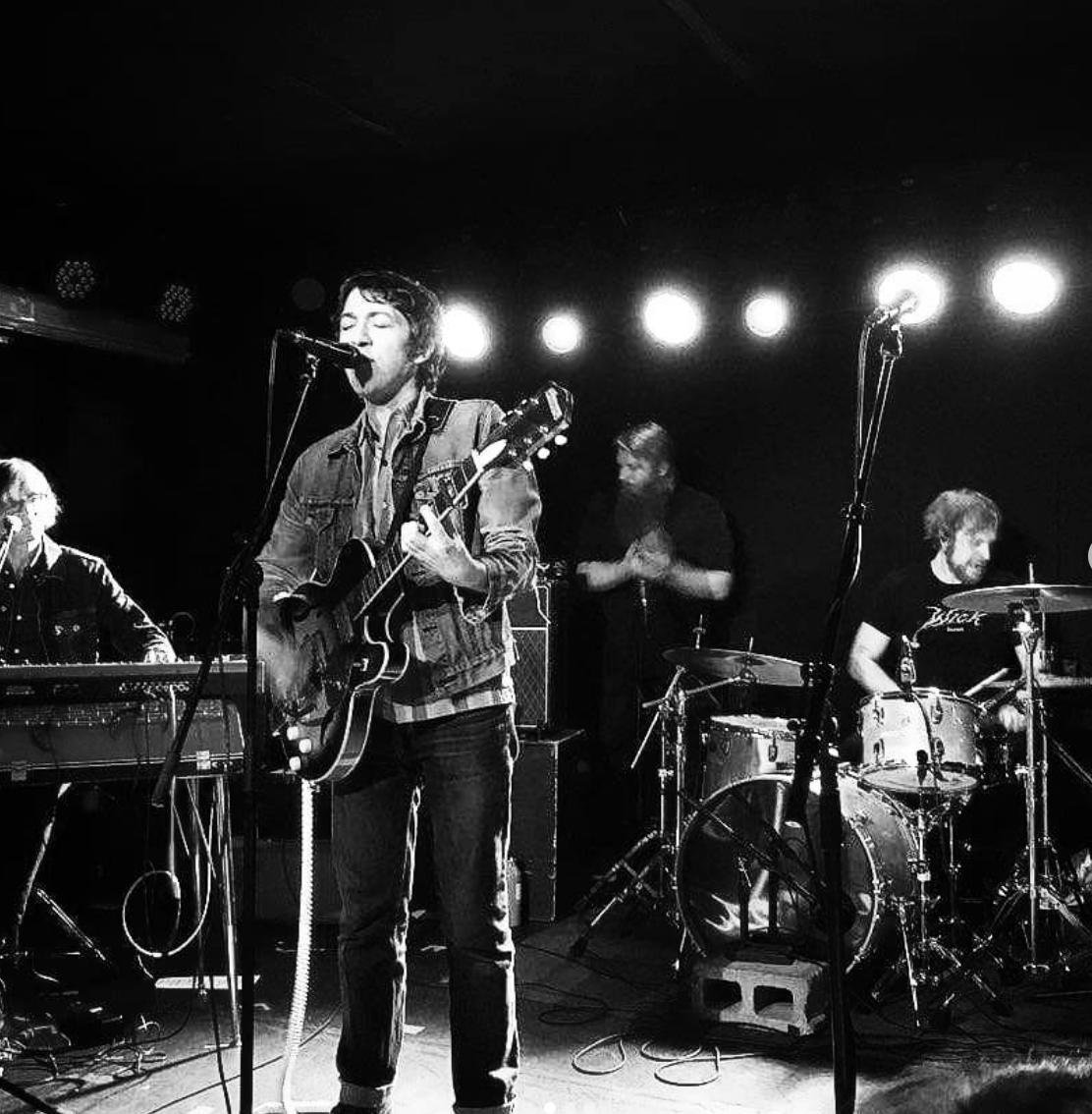 MercuryLoungeNY's tweet photo. Today in Mercury Lounge History:
@RobbersOnHighSt played in 2004

#Mercury25
Here’s a pic from their show last month https://t.co/g7asT0fiWm