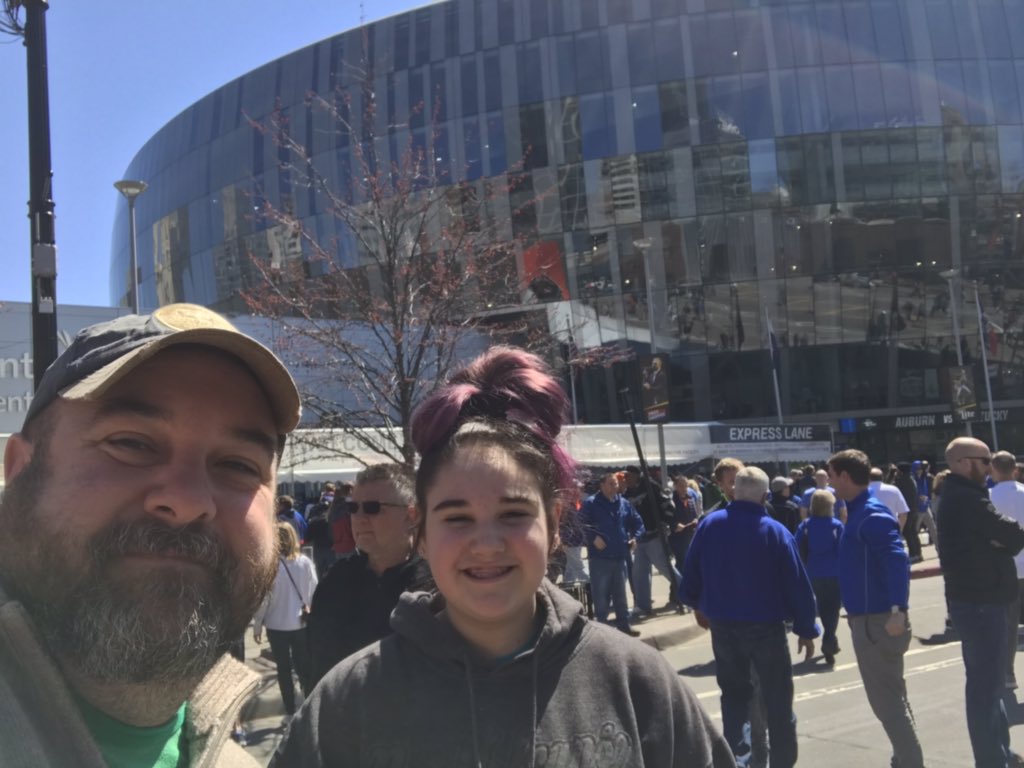 HossmanAtHome's tweet photo. These are the memories that I strive to share with may daughter. #Elite8 with my favorite girl. Sorry, young woman as she is yelling at me now.
Thanks to @DoveMenCare and #CityDads for making this awesome. #RepTheRivalry #DoveMenPartner https://t.co/yVgsZiYNBs