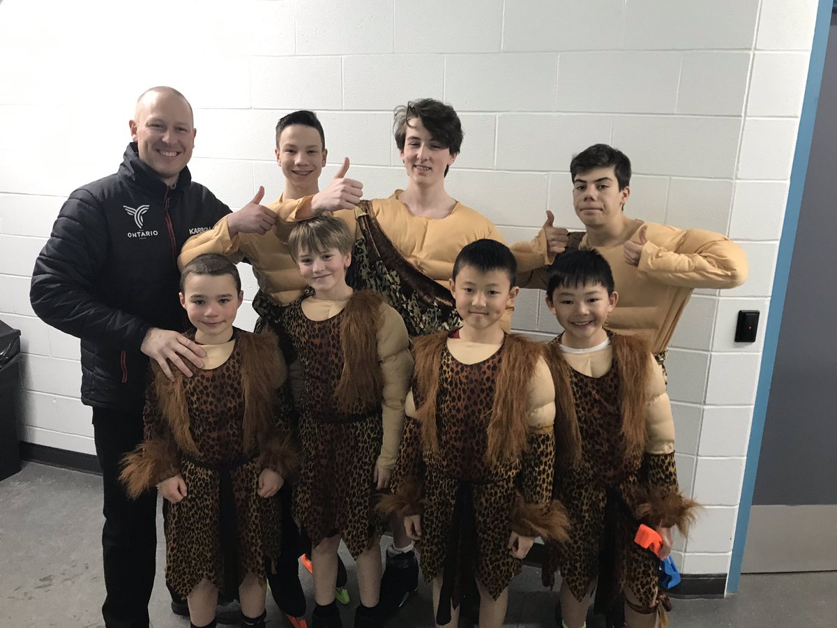 mrkbrdshw's tweet photo. Cavemen and Dancers - you were all fabulous at this year's ice show! https://t.co/LorrRGogOV