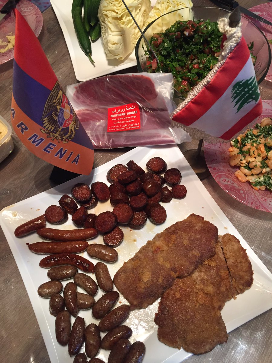 ArmeniansLeb's tweet photo. Boucherie Zohrab: more than butchery 🥩
Boucherie Zohrab has been open since 1981. Selling all kinds of meats.
The famous specialties are: soujouk, makanek, basterma...
Recommended meat: the delicious and “Marguez” 😋
Matn - Beyada ☎️ 04-925942
#ArmenianFood #Basterma #Soujouk https://t.co/mTSBYP9DNS