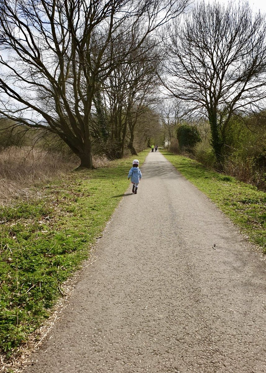 AndyWMuirhead's tweet photo. Enjoyable #MothersDay along the #NutbrookTrail. Love that we live along the route - 10 mile traffic free path taking in Shipley County Park. We can’t afford a dog so we walk the bike instead!! 😆 https://t.co/QKViH6xX7N
