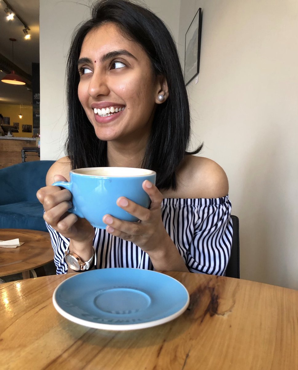 axuupatel's tweet photo. Vegan macarons, choco-walnut fudge, lavender lemonade, vegan crepes, lattes, berry pancakes, and window shopping with @khushhx3. This is what I want all my weekends to look like. https://t.co/89vQYnA6uT