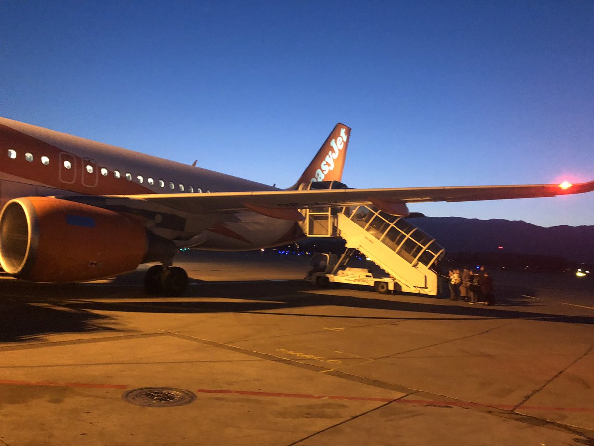 Good bye <a href="/RadiodaysEurope/">Radiodays Europe</a> See ya next year! Was a pleasure presenting the future of #Radio with our #AI technology at <a href="/AEReurope/">AER</a> Special Focus Workshop. Thanks to <a href="/nickpiggott/">Nick Piggott 🇪🇺</a> <a href="/fabbri_fran/">Francesca Fabbri</a> @JMH_EU #RDE19