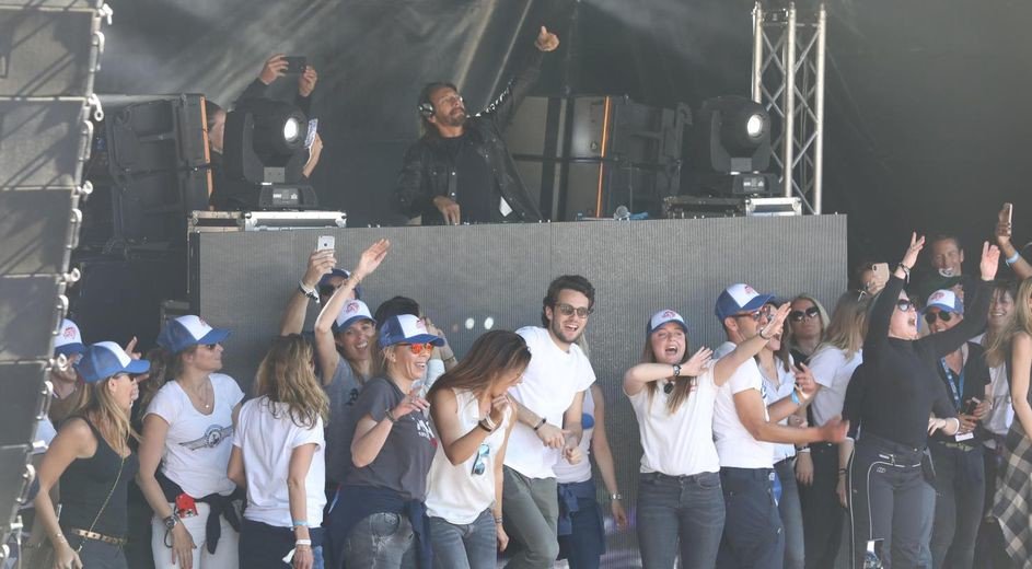 #SerreChevalier soulève son Trophée sur.laprovence.com/xSN-T <a href="/TropheeSerreChe/">TropheeSerreChe</a>