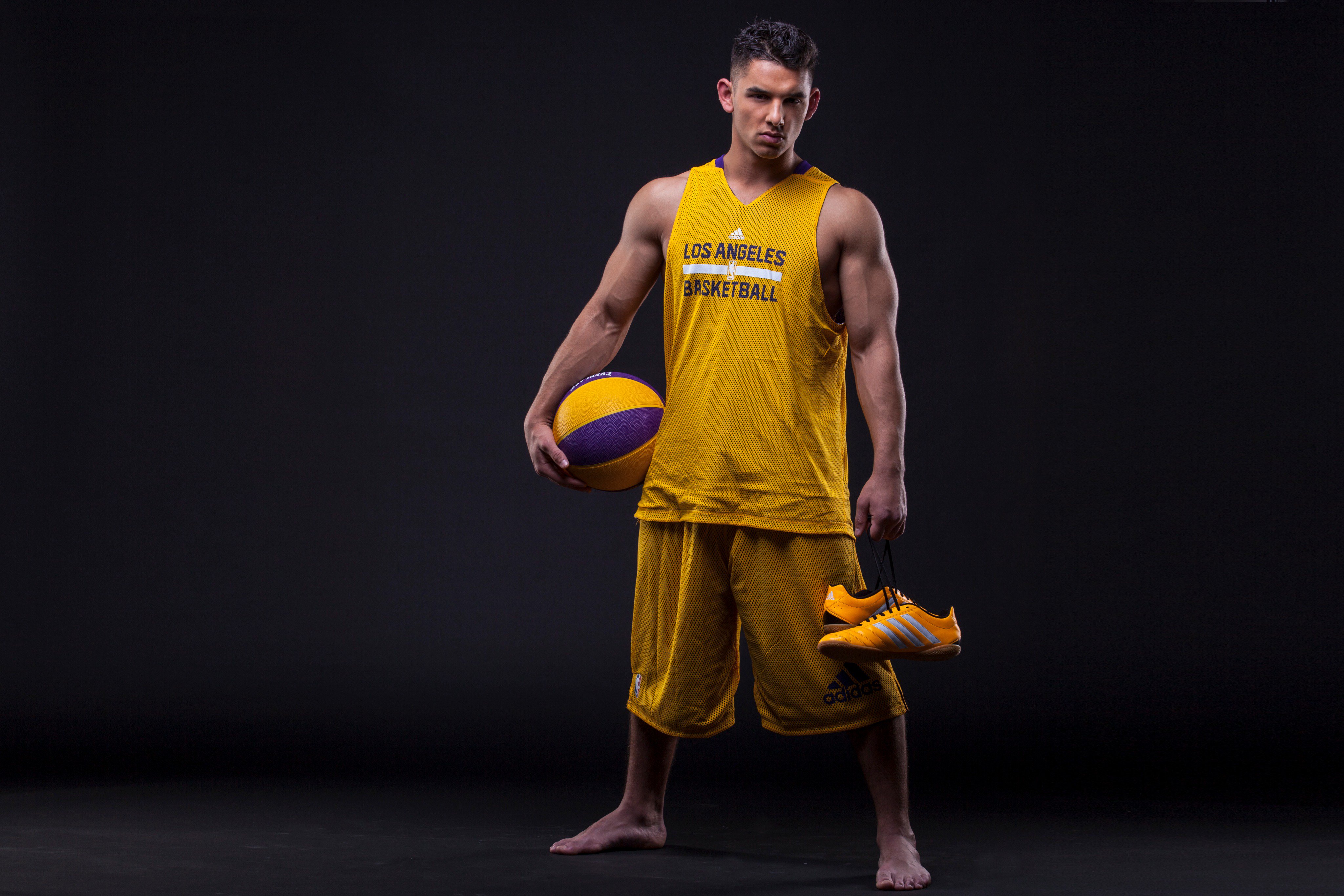 Antoniovalentinidiamond On Twitter I Like To Play Basketball After Matches I Get Off My Clothes And I M Waiting Somethig To Refresh Me You Can Be This Thing Https T Co Zykliytjwt Twitter