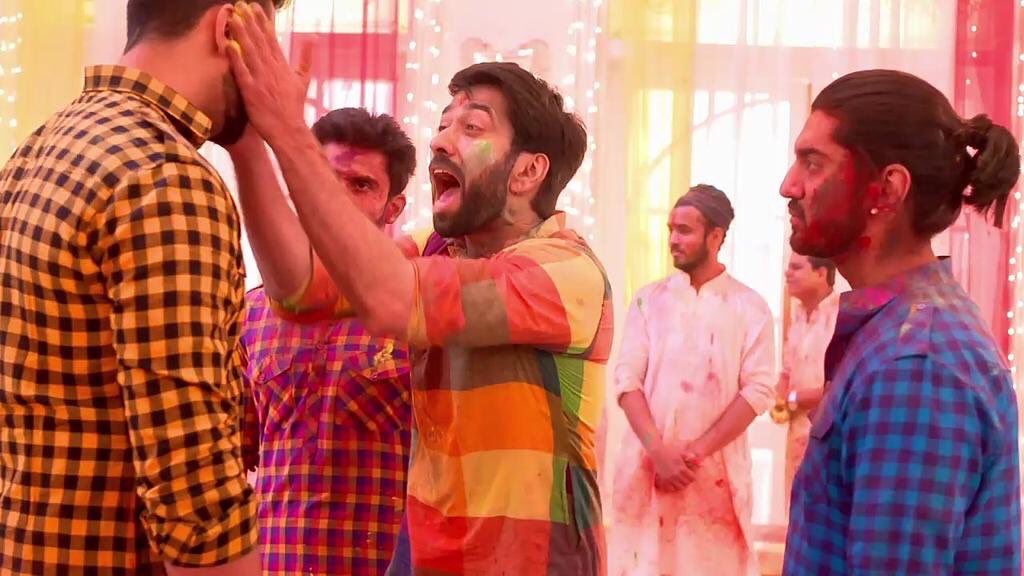 HANA__987's tweet photo. Iss pyaar ko kya naam doon ?!!
#Shiveer https://t.co/HRdDssiQ5d