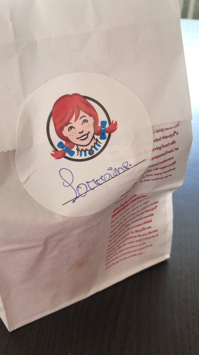 lorraineferres's tweet photo. ❤️❤️🥰@Wendys my heart just melts with all the deliciousness 
@WendysDR https://t.co/P511nRdt3c