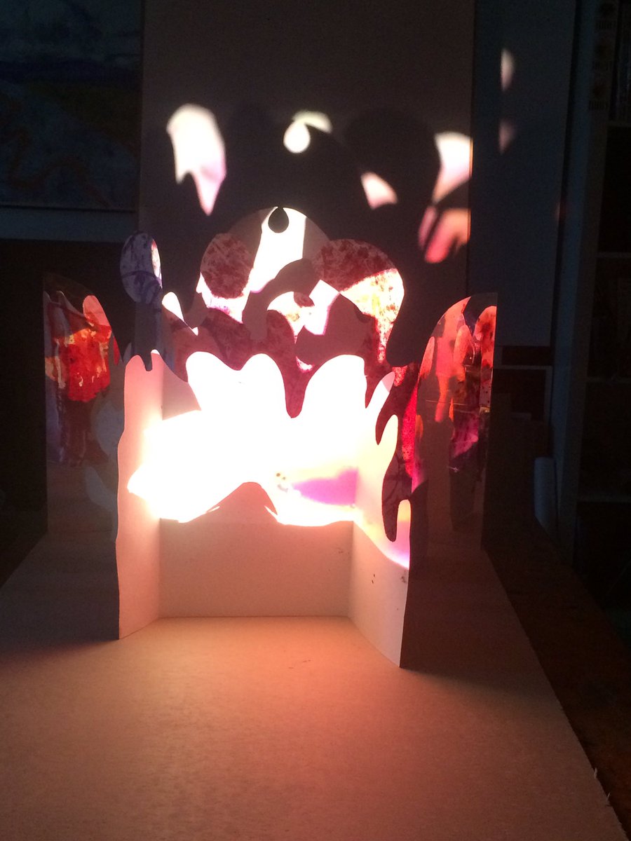 Debslast's tweet photo. Experimanting with layers today; within the slide itself and in the triptych #paintingwithlight #macaplym #monolog https://t.co/TmOnJEbRlU