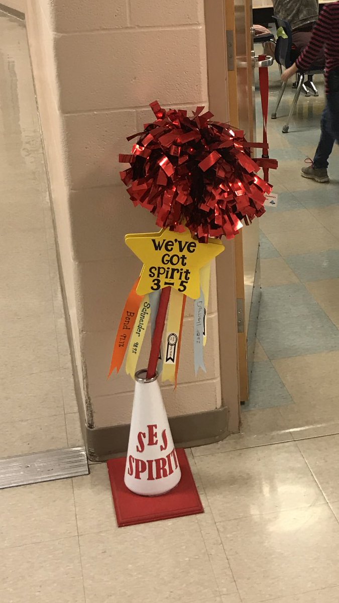 derrick_haley's tweet photo. For the 2nd straight month (February and March) my class won the Sherman Elementary Intermediate Spirit Stick for the highest percentage attendance! For the month of March our attendance was 98.68% #SEStribe https://t.co/1XrQNUU2WS