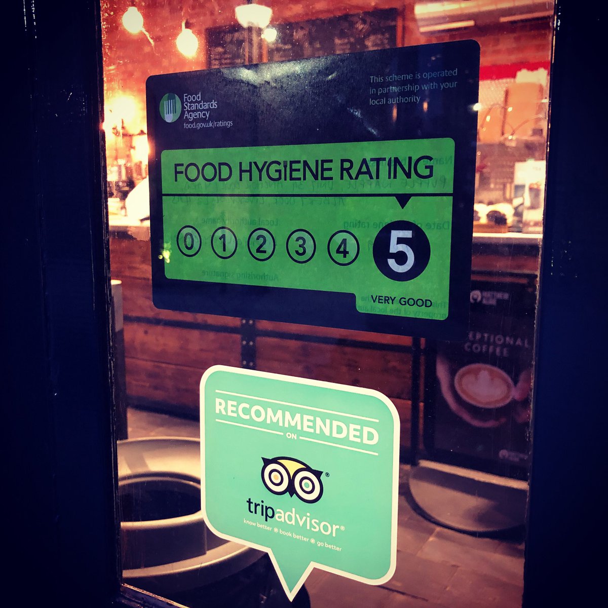 Pufflecompany's tweet photo. We just got our food hygiene rating: 5 stars ⭐️ ⭐️ ⭐️⭐️⭐️ BOO YA! #pufflewaffle #foodhygienerating @thealbertdock @independentliverpool https://t.co/bKgkw3W8ZI