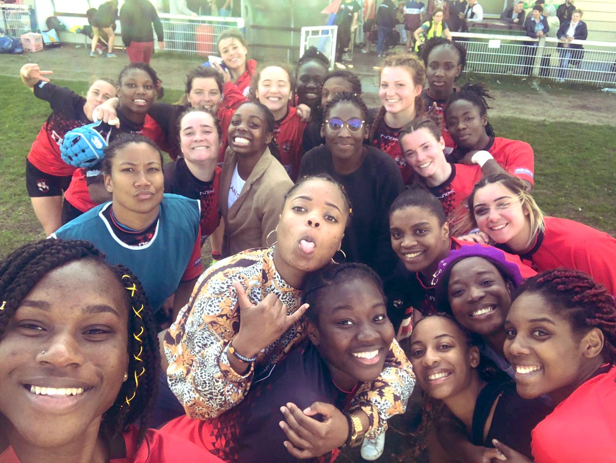 ACBobigny93's tweet photo. 🔴⚫️ DOUBLE VICTOIRE ⚫️🔴
Carton plein pour les #Louves cet après-midi à Wallon 💪🏼
Les #Espoirs s’imposent face à #Rueil 34 à 24
Bonus offensif pour le #Top16 qui aplatit à 8 reprises le 🏉 dans l’en-but des @LionnesSB_ASPTT (52 à 7)
#Bobigny #Rugby #InSeineSaintDenis https://t.co/G5983owGgQ