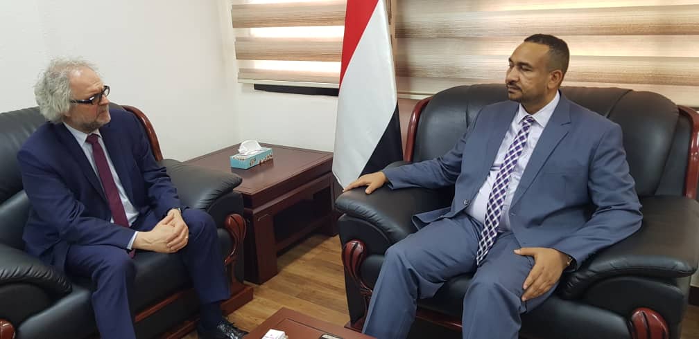 MofaSudan's tweet photo. #السودان #وزارة_الخارجية |وزير الدولة بوزارة الخارجية يستقبل السفير #البولندي
@PolandMFA 
#Sudan #SudanNews
https://t.co/m1tWcYUuUK https://t.co/6ws7qnOR5L