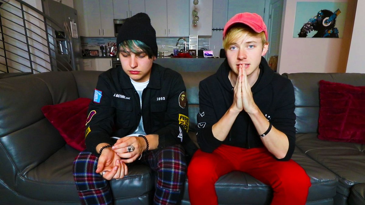 SamandColby's tweet photo. The Day We Almost Died... (w/ Footage)
*unlike all the other youtubers... this one isn't clickbait*

https://t.co/r1Lw7RAsEj https://t.co/xwtiFHd0lC