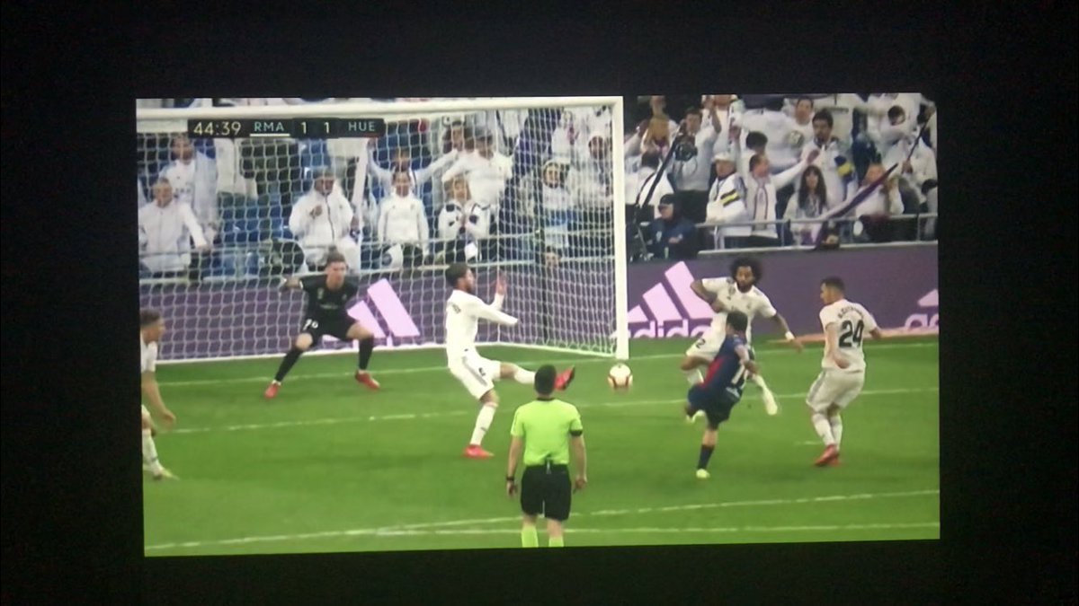 TopHandSave's tweet image. Add Luca Zidane to the list of young keepers who have gone too far with the arm swing technique for my liking. This shot was well struck but using it for closer range shots just swings the probabilities out of your favour. Just look at where his hands are as the ball passes him..