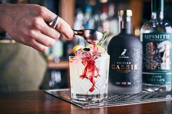 ShobdonFoodFest's tweet photo. EXHIBITOR: Great to have British Cassis (@WhiteHeron1876) with us again. Delicious liqueur made with Herefordshire fruit. Perfect over ice or used as a mixer in fizz and cocktails. You can buy it by the bottle or by the cocktail at #shobdon2019 https://t.co/FmhXkJJ4Mr