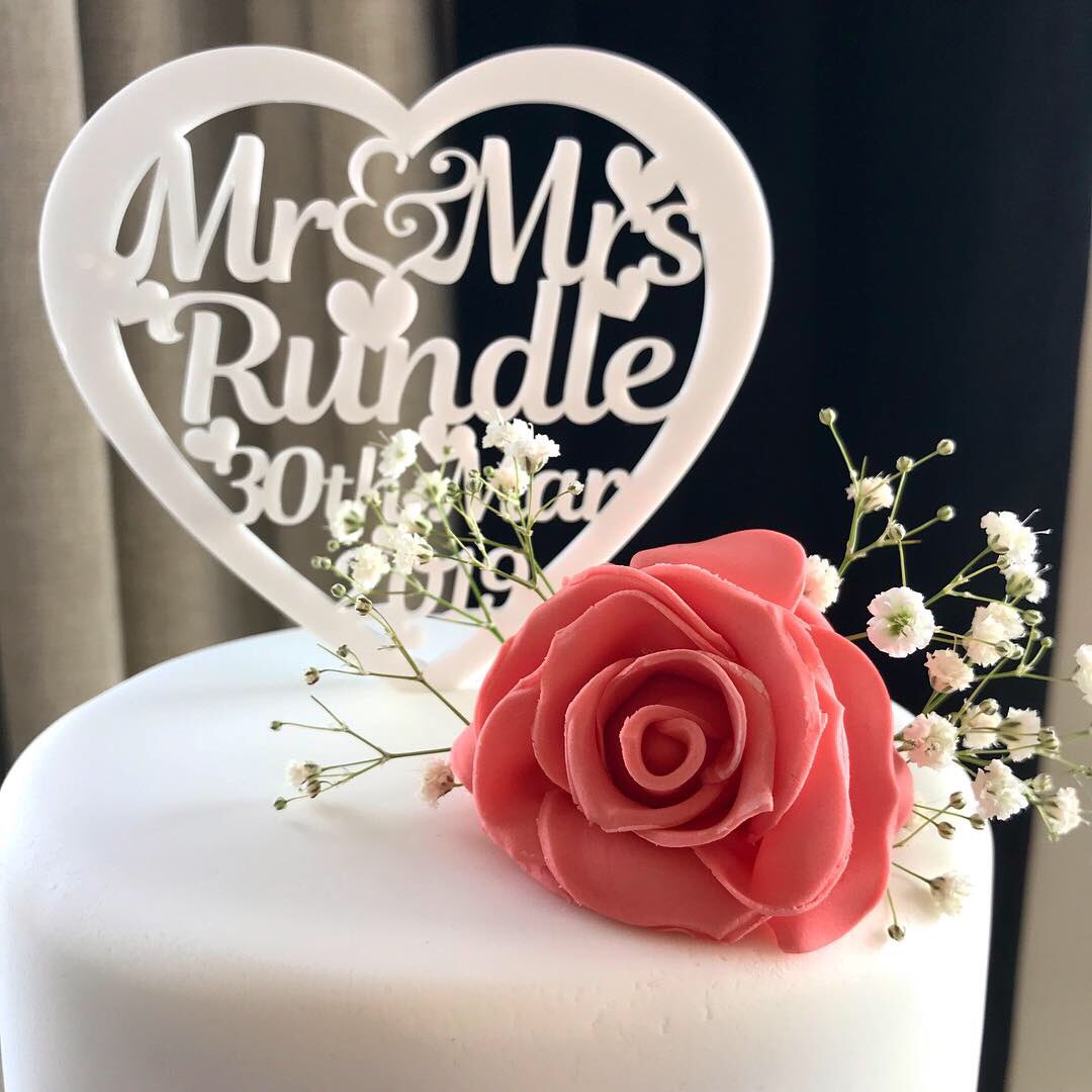 CarlyonBayHotel's tweet photo. This beautiful bride Emma is part of our very own receptionist team! Best wishes & Good luck to the happy couple from all of us at @CarlyonBayHotel π & a massive Congratulations to Mr & Mrs Rundle for tying the knot yesterday! π°π»π€΅πΌ#cornishbride #cornishwedding #carlyonbayhotel https://t.co/GgQXySRcgr