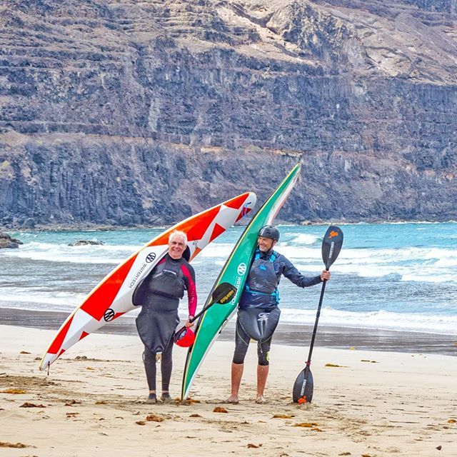 KayakBak's tweet photo. #ktc #kayaktribe #kayaktribecanarias #lanzarote #canaryislands #holiday #oceanlove #oceanlovesports #orixen #itours #watertech #watertechsurfmachines #watertechsurfmachinesitalia #kayaksurfnet #mariottifilms #aopaddles #aòpaddles #oasissurfhouse #surfcam… https://t.co/9gjpCp5ZK9 https://t.co/MJAGnwRfWn