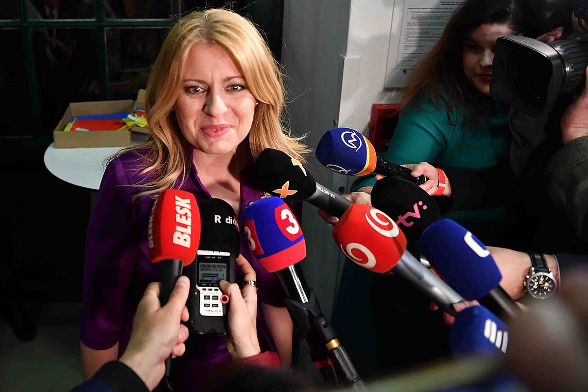 PKMartin87's tweet photo. Over the weekend Slovakia elected for the first time a female president...as the first country in central Europe! #zuzanacaputova

#elections #Slovakia #femalepresident #newera #CentralEurope #Writer #novelist #creator https://t.co/7w99PinGTr