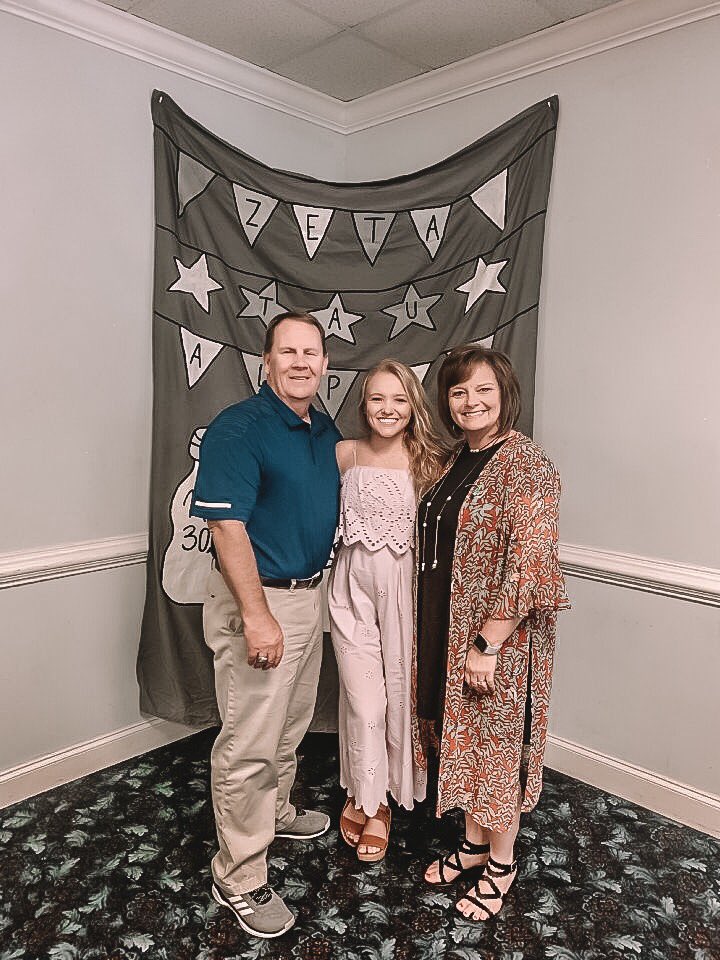 ZTAatShorter's tweet photo. Thank you to all of the families that came out and got to see what we do here at Shorter as apart as Zeta Tau Alpha!! Thanks to all the moms and dads that support our sisters. Y’all are the best!! https://t.co/99H9FjOX7j