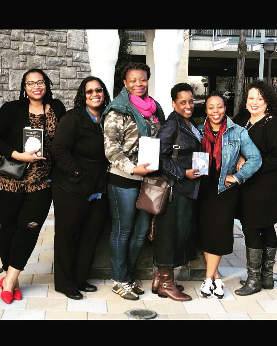 vickermcclain's tweet photo. Had a wonderful time with my Lit Chicks! Great food, great discussions, great fellowship. This monthโs book...The Wide Circumference of Love โค๏ธ #litchicks #bookclub #whencoworkersbecomefriends @DrMoLamar1 @YouCANlearn81 @miss9ja @sherriemccollu1 https://t.co/n3kF661mbQ