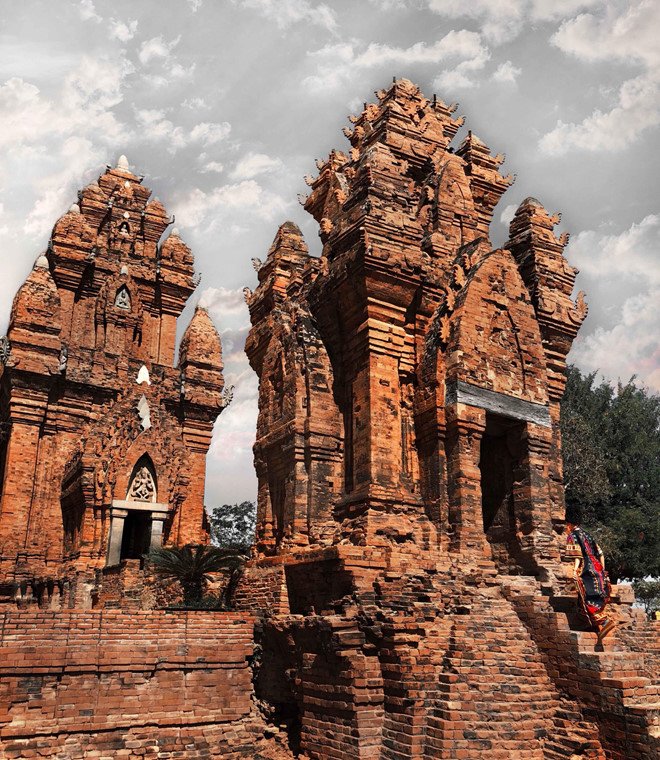 helloVietnamTO's tweet photo. My Son Sanctuary - Quang Nam province
#myson #thanhdiamyson #mysonsanctuary #quangnam #middleVietnam #centralvietnam #vietnam #hellovietnam #vietnamtravel #vietnamtours #visitvietnam #vietnamtouroperators https://t.co/xBNKEhzSk9