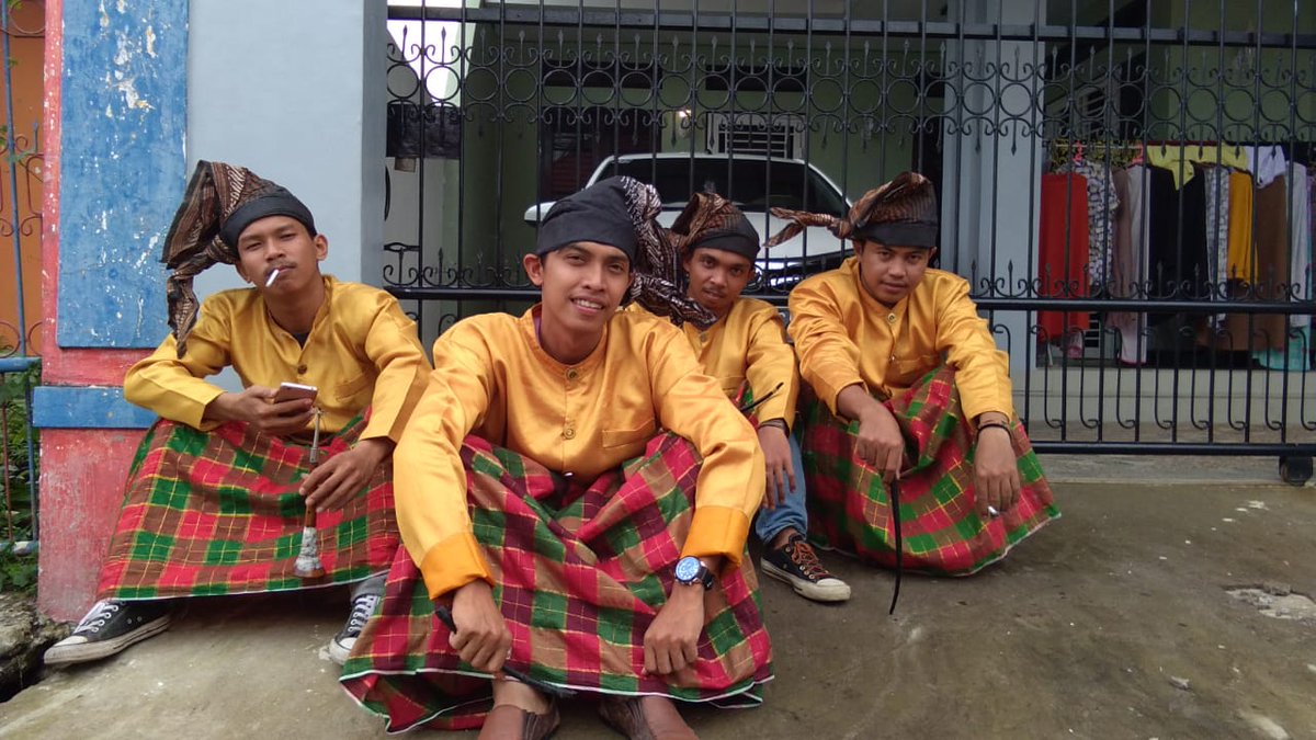 Ikut2an jka juga ✌️😂