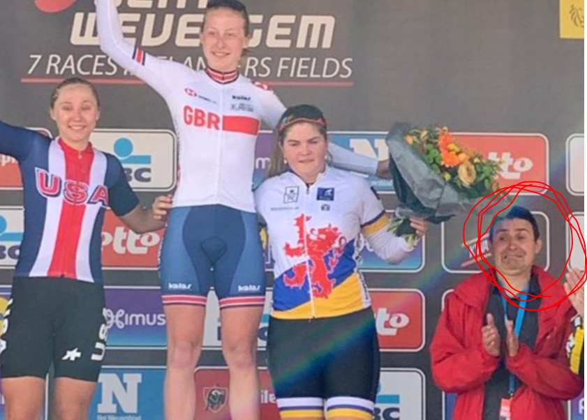 p_walton1's tweet photo. @StoreyRT @BritishCycling @EBackstedt6 @GentWevelgem This guy looks like he's enjoying himself #7racesinFlandersFields #GentWevelgem https://t.co/VkGg9aBduR