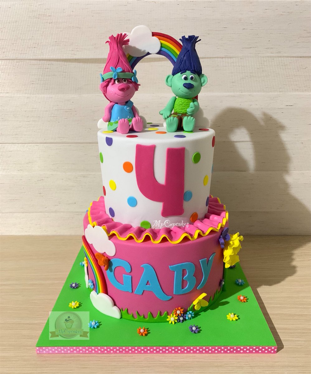 MpCupcakes's tweet photo. #trolls #caketroll #trollscake #tortatrolls #torta #tortas #tortastematicas #tortaspersonalizadas #tortasbogota @sigrasa https://t.co/KZRsHxbkHc