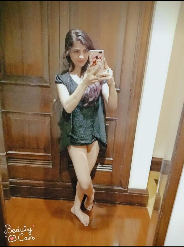 DubiaNew's tweet photo. #call Whatsapp#+971523379369 #indianescortsindubai #dubaiescorts #dubaicallgirls #dubainightgirls #dubaiangels #indianescortsdubai https://t.co/nYB1AnPmO9