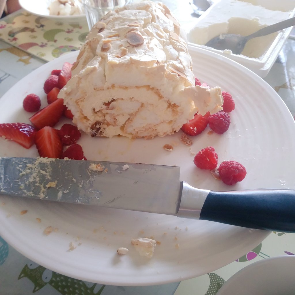 LucyElizaKelly's tweet photo. My First ever attempt at a roulade made for mothers day lunch! @thebakingnanna1 #TwitterBakeAlong #MothersDay #MasterclassUk https://t.co/r9om6HTFKZ
